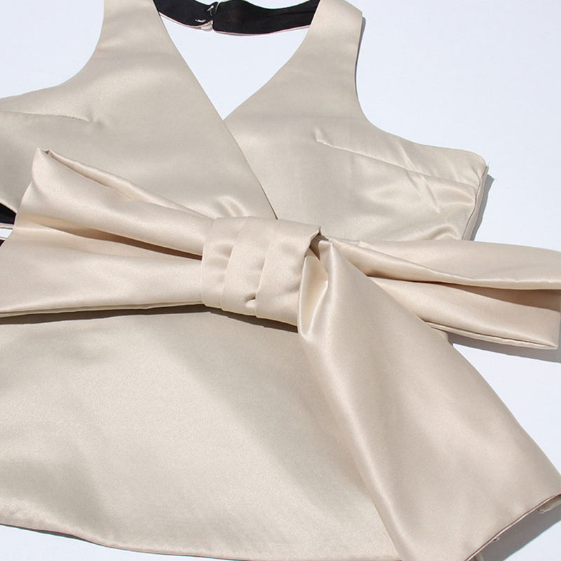 Luxurious Ribbon Bow Halter V Neck Cut Out Silky Satin Sleeveless Top